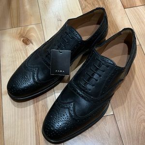 Zara Lace Up Shoes W/ Embroidery